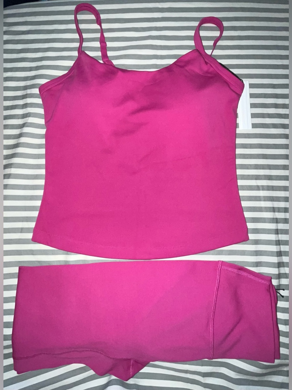 Paragon Reluna SmoothHold Essential Top + SculptSeam Mid Rise Plus Leg Berry M